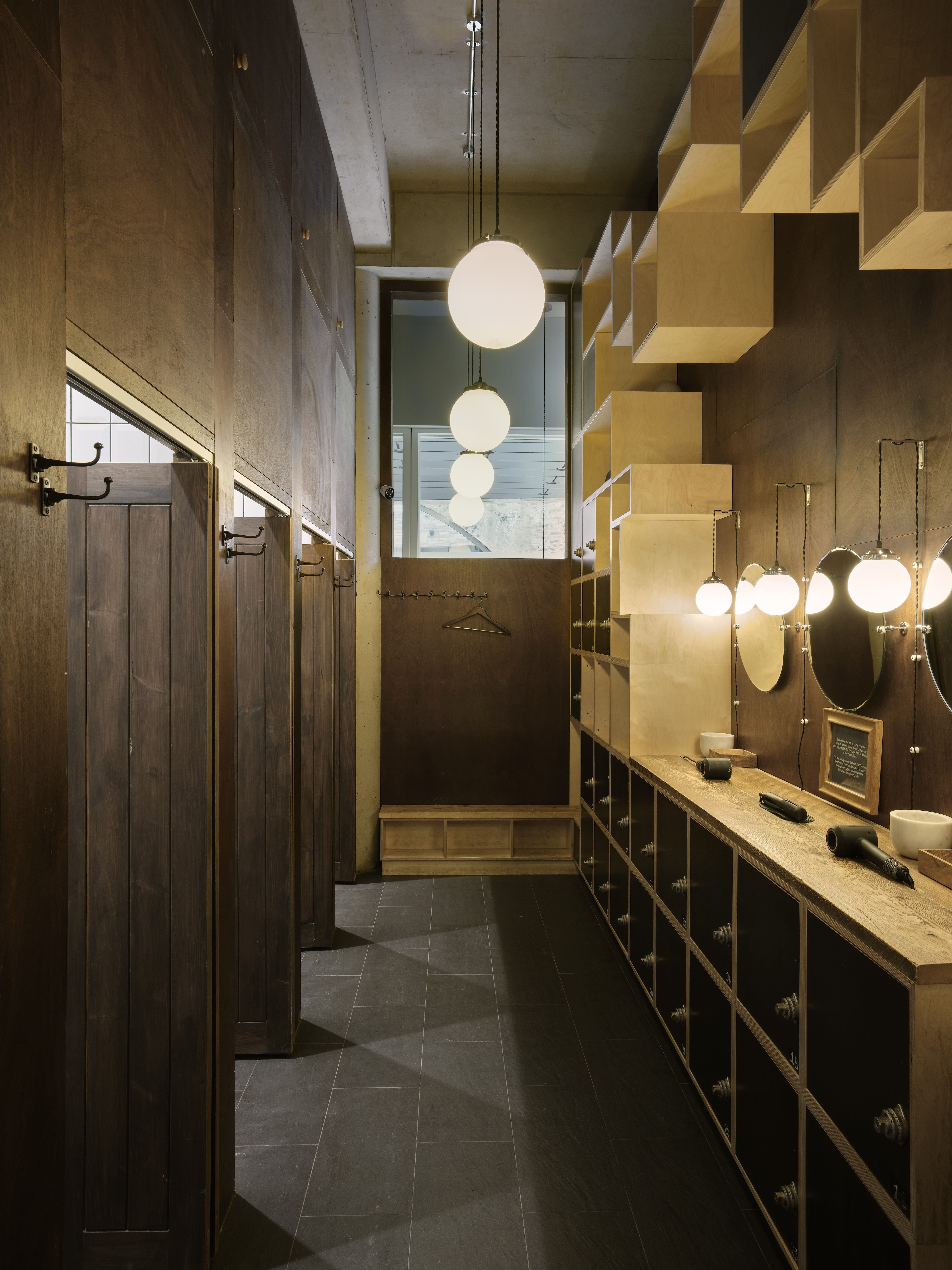 Changing Rooms Tempo Hackney